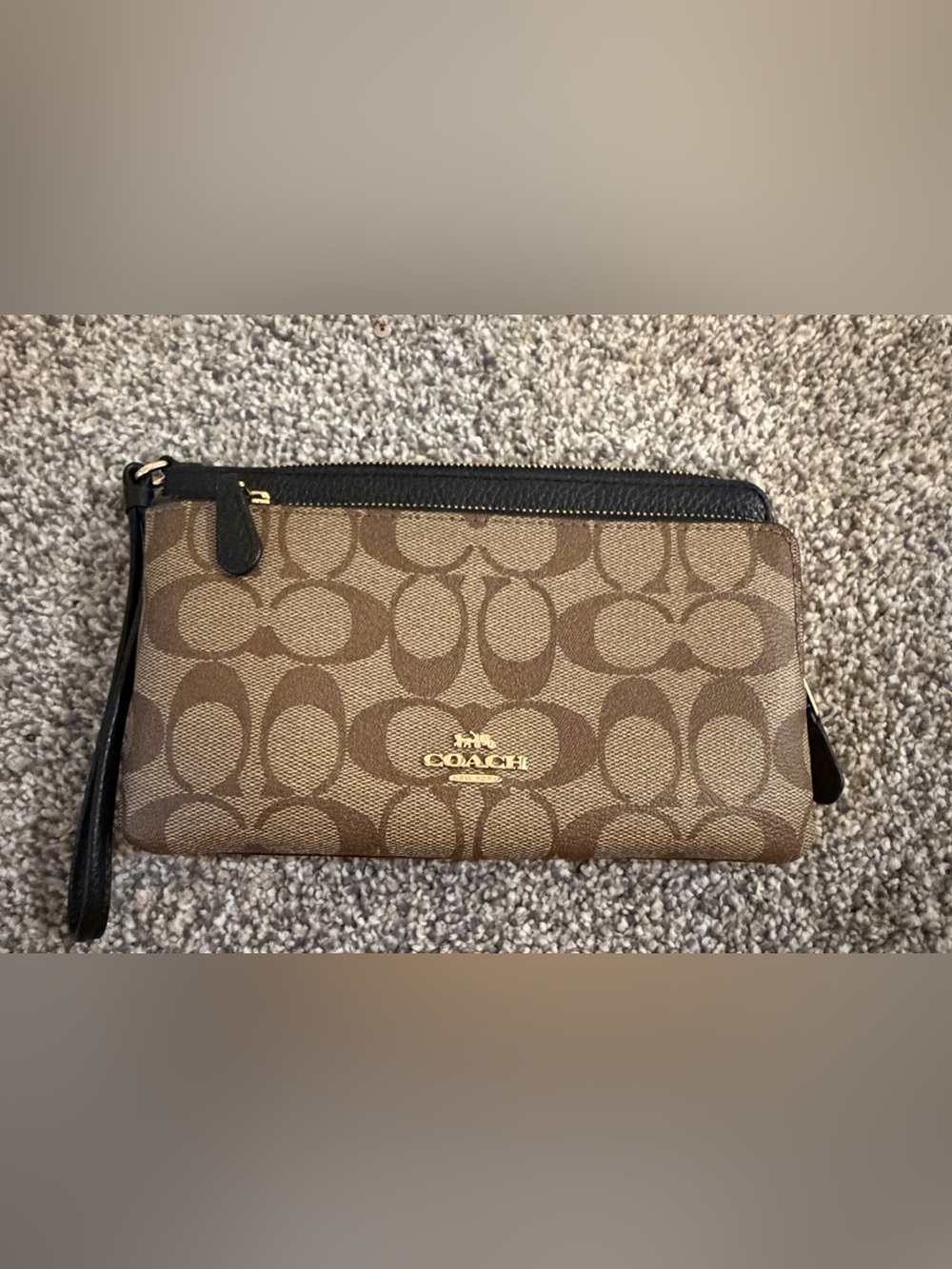 Coach signature wallet wristlet. NWOT
